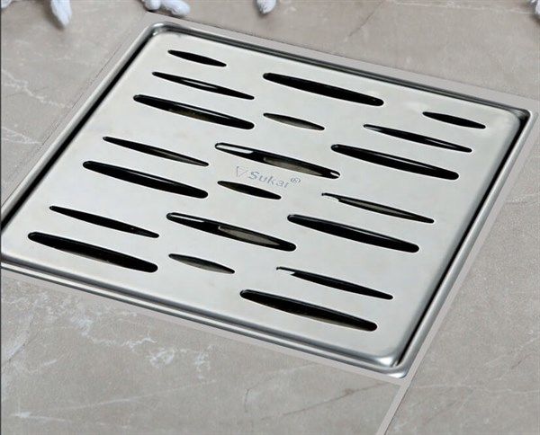 Sukar Line 9 15x15 cm Krom Paslanmaz Çelik Çerçeveli Rain Izgaralı Yer Süzgeci
