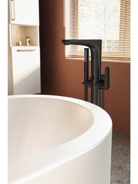 Artema Root Round Yerden Küvet Bataryası, El Duşlu, Mat Siyah